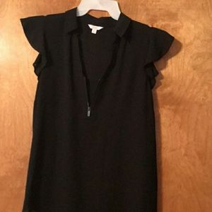 Candies beautiful flutter sleeved blouse size XL